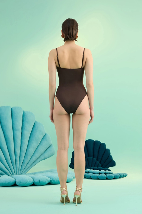 AURELIA BRUNETTE ALTIN DENİZ KABUĞU AKSESUARLI PENCERELİ ASKILI MAYO